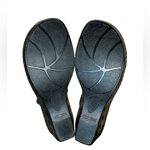 Born Black Leather Strappy Wedge Sandals Size 9 (40.5). NWOT - Picture 5 of 7